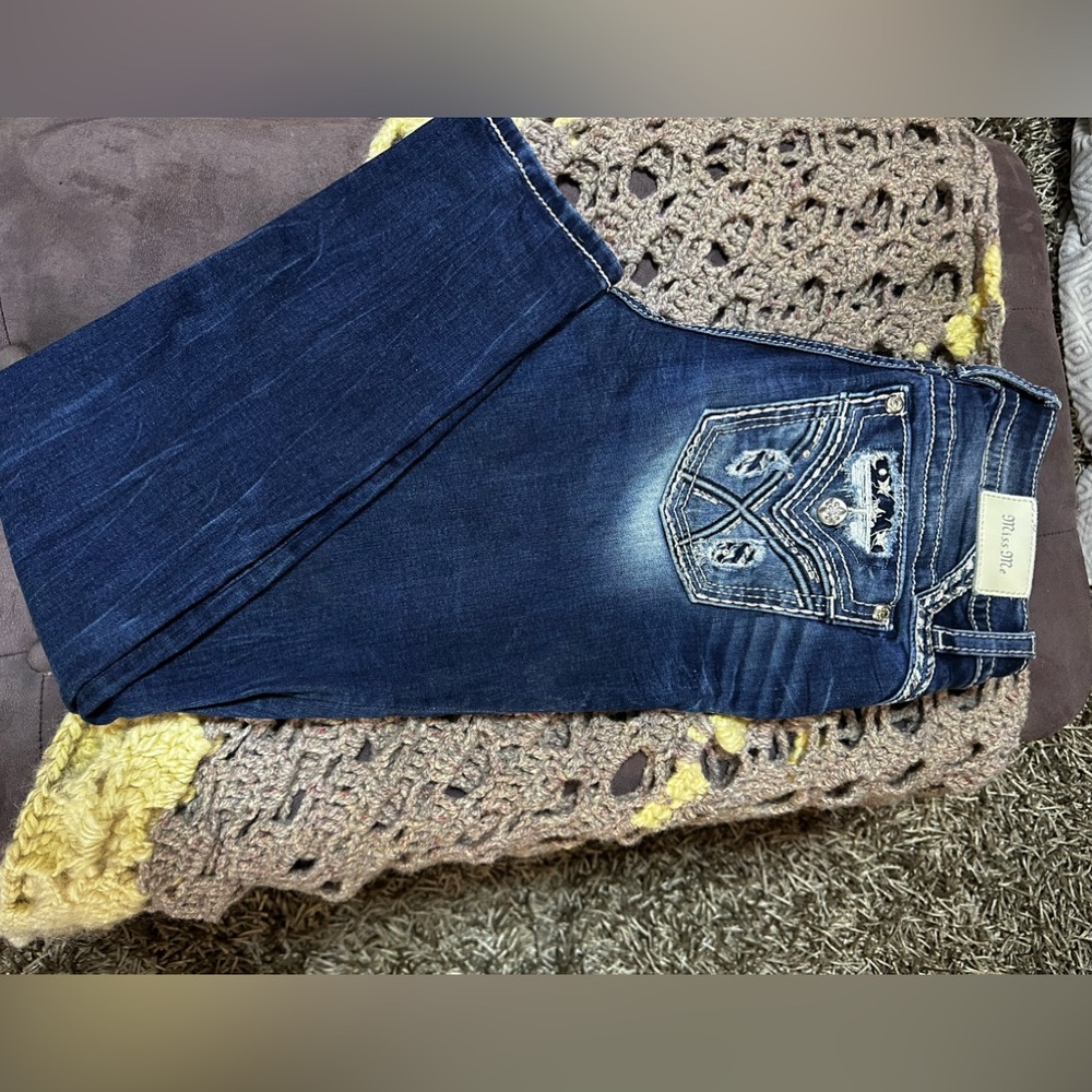 Miss Me curvy skinny jeans size 29 x 32